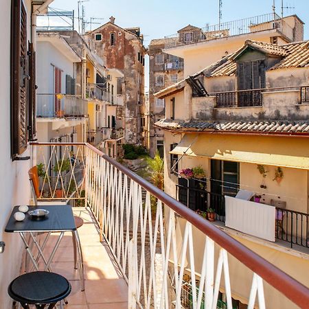 A Small Apartment In The Center Of The Old Town Corfu  Exterior photo